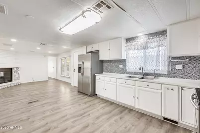 1628 E Villa Rita Drive, Phoenix, AZ 85022 - Photo 13