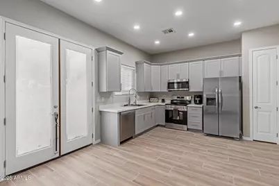 1367 S Country Club Drive #1039, Mesa, AZ 85210 - Photo 9