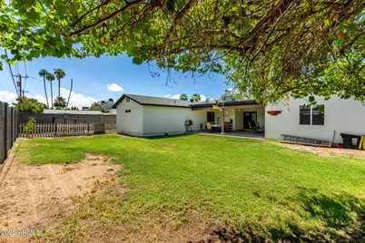 3439 N 45th Place, Phoenix, AZ 85018 - Photo 53