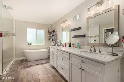 3439 N 45th Place, Phoenix, AZ 85018 - Photo 31