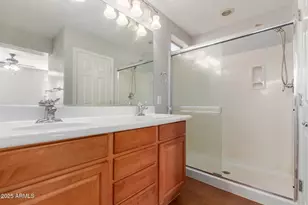 3969 E Cat Balue Dr, Phoenix, AZ 85050 - Photo 13