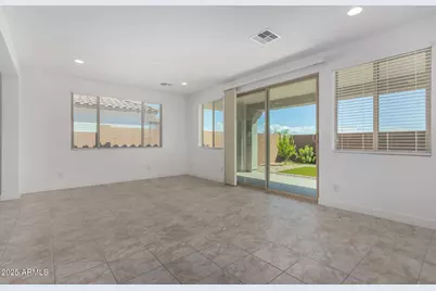 14807 W Soft Wind Drive, Surprise, AZ 85387 - Photo 11