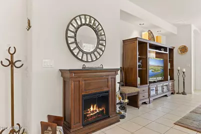 14815 N Fountain Hills Boulevard #106, Fountain Hills, AZ 85268 - Photo 15