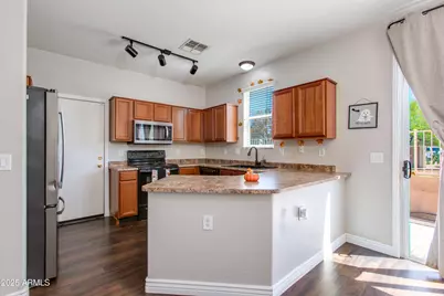 10023 W Kingman Street, Tolleson, AZ 85353 - Photo 7