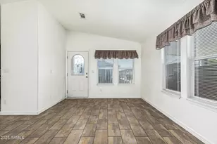 650 N Hawes Rd, Mesa, AZ 85207 - Photo 7