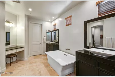 8506 E Gilded Perch Drive, Scottsdale, AZ 85255 - Photo 13