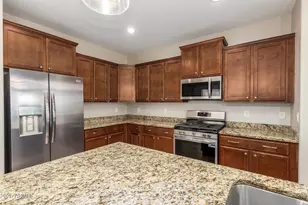 3081 S Sunland Dr, Chandler, AZ 85248 - Photo 7