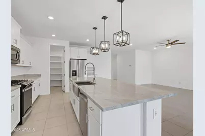 3104 E Bee Trail, San Tan Valley, AZ 85143 - Photo 11