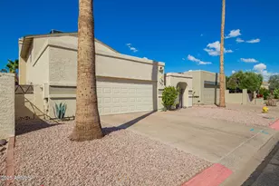 630 E Jensen St, Mesa, AZ 85203 - Photo 3