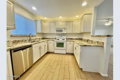 15225 N 100th Street #1220, Scottsdale, AZ 85260 - Photo 13