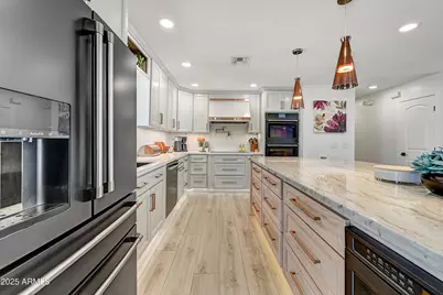 23044 W Hilton Avenue, Buckeye, AZ 85326 - Photo 3