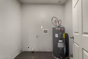 4228 S 19th Pl, Phoenix, AZ 85040 - Photo 19