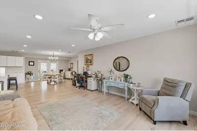 18007 N 129th Avenue, Sun City West, AZ 85375 - Photo 5