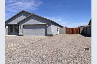 10490 W Mazatlan Drive, Arizona City, AZ 85123 - Photo 5