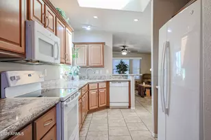 17200 W Bell Rd, Surprise, AZ 85374 - Photo 17