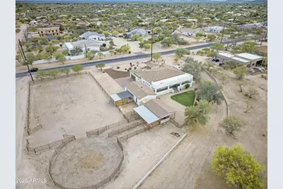 6146 E Dixileta Drive, Cave Creek, AZ 85331 - Photo 31