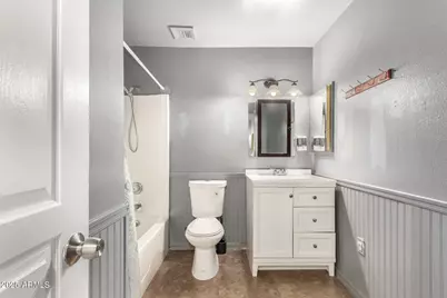 4348 W Shangri La Road, Glendale, AZ 85304 - Photo 11