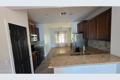 199 W Reeves Avenue, San Tan Valley, AZ 85140 - Photo 3