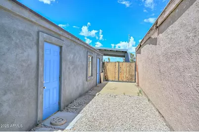 10507 W Devonshire Avenue, Phoenix, AZ 85037 - Photo 21