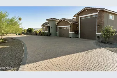 27822 N 203 Avenue, Wittmann, AZ 85361 - Photo 9