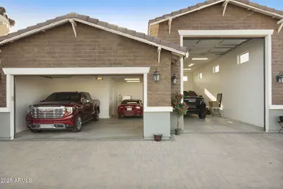 27822 N 203 Avenue, Wittmann, AZ 85361 - Photo 11