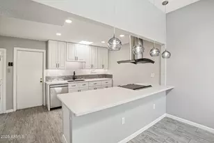 9960 W Forrester Dr, Sun City, AZ 85351 - Photo 11