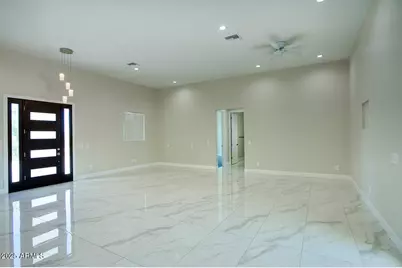 11181 S Wilson Lane, Goodyear, AZ 85338 - Photo 5