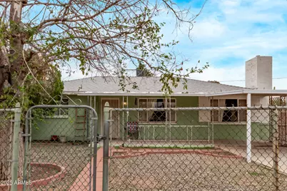 270 Debs Circle, Morristown, AZ 85342 - Photo 1