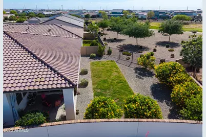 17331 W Wildwood Street, Surprise, AZ 85388 - Photo 35