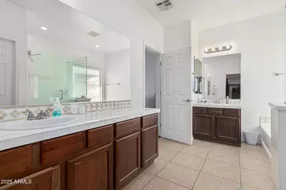 10212 W Wier Avenue, Tolleson, AZ 85353 - Photo 15