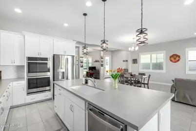 824 E Monte Way, Phoenix, AZ 85042 - Photo 5