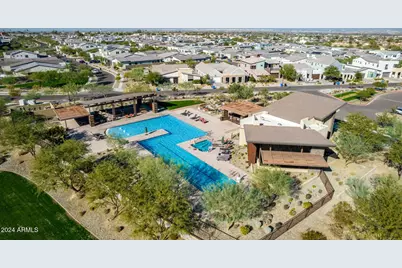 824 E Monte Way, Phoenix, AZ 85042 - Photo 35