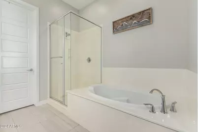 824 E Monte Way, Phoenix, AZ 85042 - Photo 23