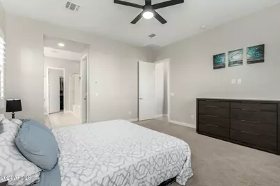 824 E Monte Way, Phoenix, AZ 85042 - Photo 21