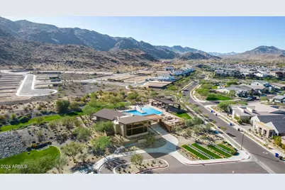 824 E Monte Way, Phoenix, AZ 85042 - Photo 37