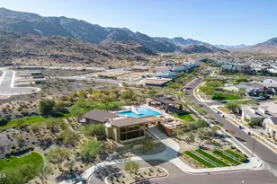 824 E Monte Wy, Phoenix, AZ 85042 - Photo 37