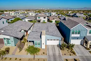 824 E Monte Wy, Phoenix, AZ 85042 - Photo 3