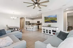 19081 N Jameson Dr, Maricopa, AZ 85138 - Photo 3