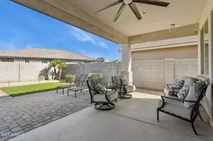 19081 N Jameson Dr, Maricopa, AZ 85138 - Photo 29