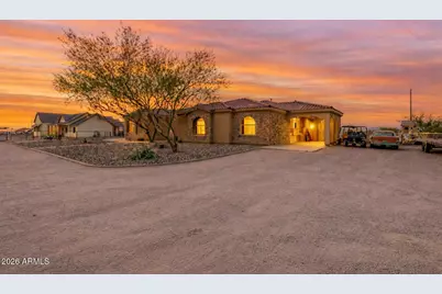 1602 E Lobo Street, San Tan Valley, AZ 85140 - Photo 3