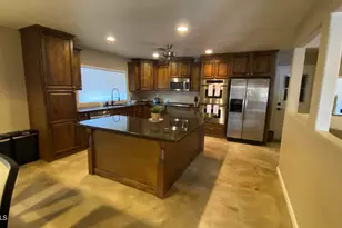 6823 W Union Hills Dr, Glendale, AZ 85308 - Photo 29