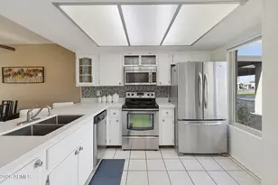 611 S Desert Flower Dr, Mesa, AZ 85208 - Photo 5