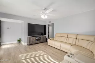 2726 W Ruth Ave, Phoenix, AZ 85051 - Photo 7