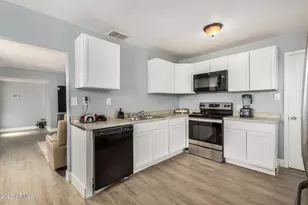 2726 W Ruth Ave, Phoenix, AZ 85051 - Photo 13