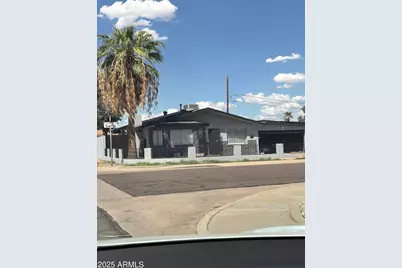 2414 W Sierra Street, Phoenix, AZ 85029 - Photo 1