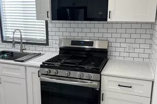 10951 N 91st Ave, Peoria, AZ 85345 - Photo 9