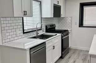 10951 N 91st Ave, Peoria, AZ 85345 - Photo 5