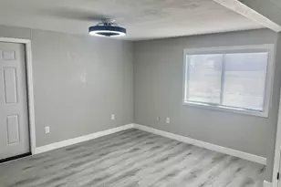 10951 N 91st Ave, Peoria, AZ 85345 - Photo 17