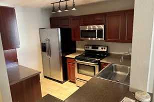 1880 E Morten Ave, Phoenix, AZ 85020 - Photo 7