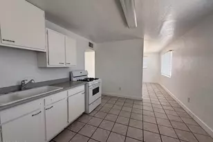 7532 N 21st Ave, Phoenix, AZ 85021 - Photo 13